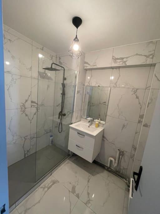 Logement Renove Gare St Charles Daire Marsilya Dış mekan fotoğraf